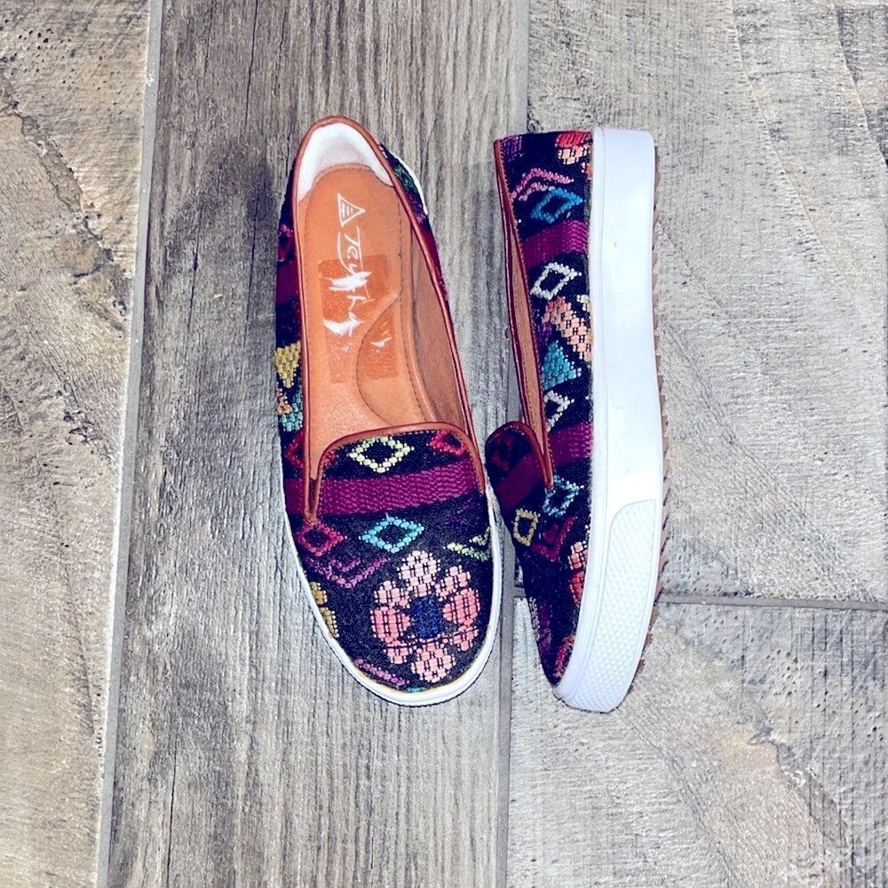 Teysha slipon sneakers